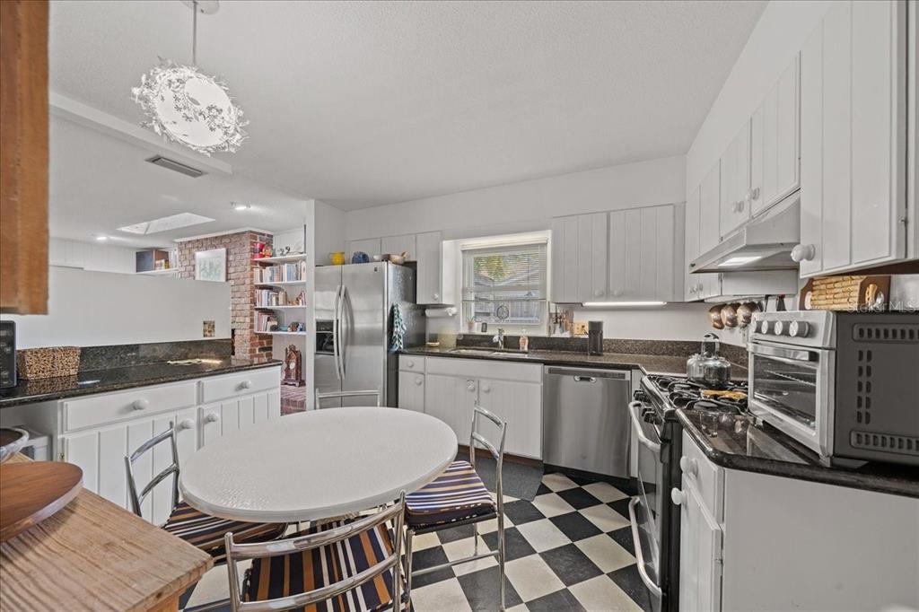 2147 Northeast 7th Street Ocala, FL 34470 - Photo 23 of 59