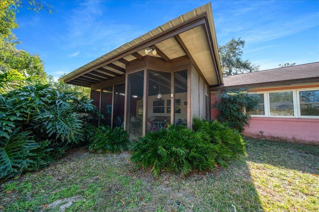 2147 Northeast 7th Street Ocala, FL 34470 - Photo 47 of 59