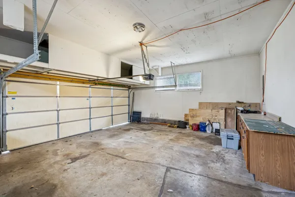 $355,000 | 1002 Walton Drive, Murfreesboro, TN 37130