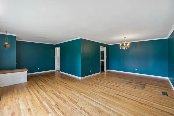 $355,000 | 1002 Walton Drive, Murfreesboro, TN 37130