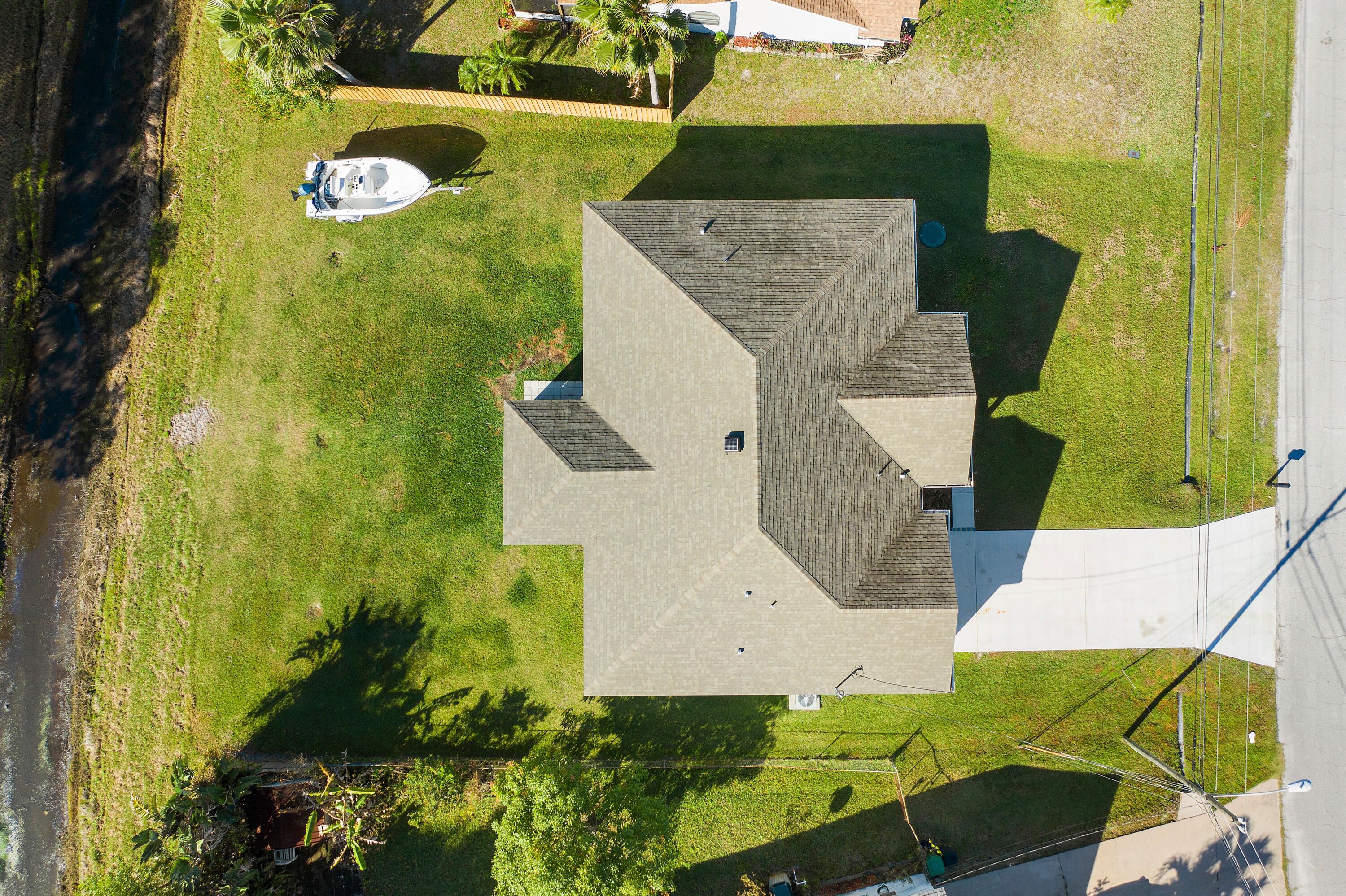 383 Southeast Cork Road Port St. Lucie, FL 34984 - Photo 35 of 37 c37