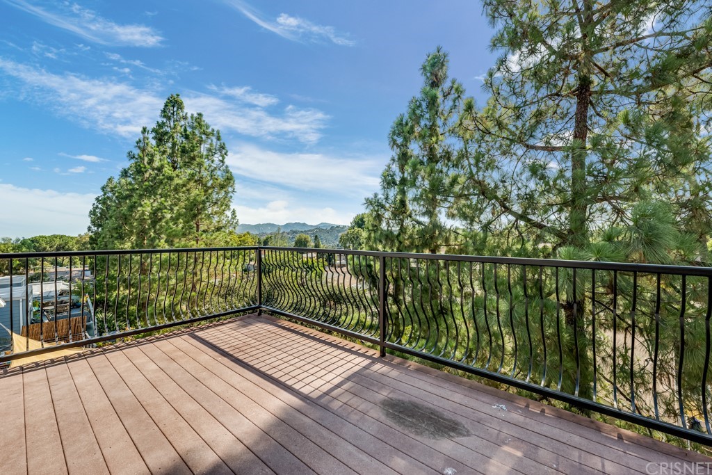 1177 Aztec Topanga, CA 90290 - Photo 42 of 65