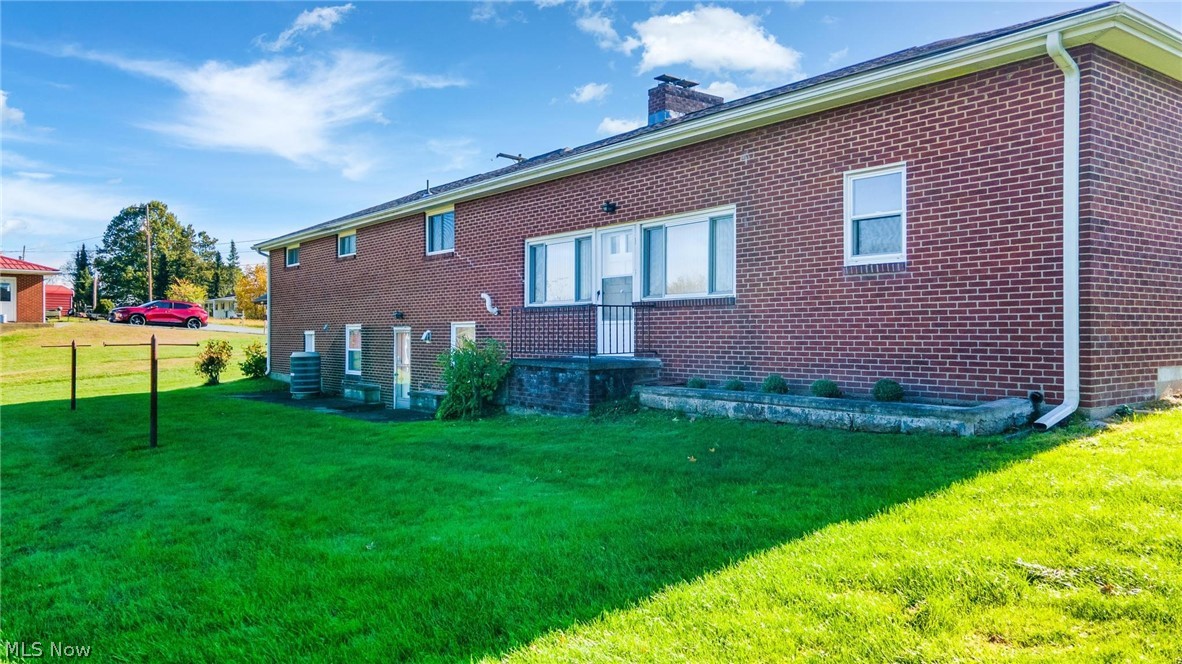 162 Locust Lane Follansbee, WV 26037 - Photo 26 of 35