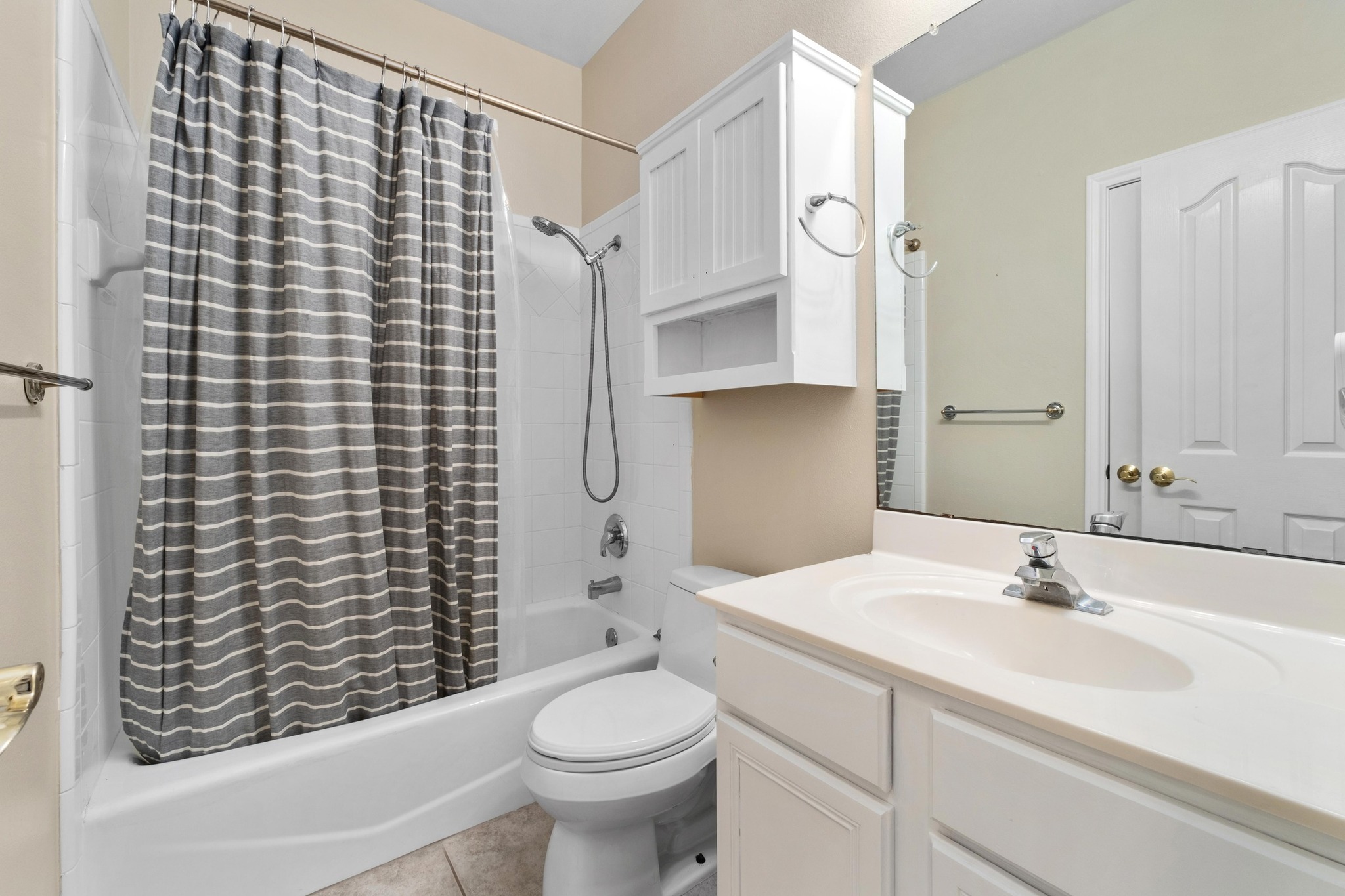 1021 Westland Ridge Road Dripping Springs, TX 78620 - Photo 22 of 33 Second bath