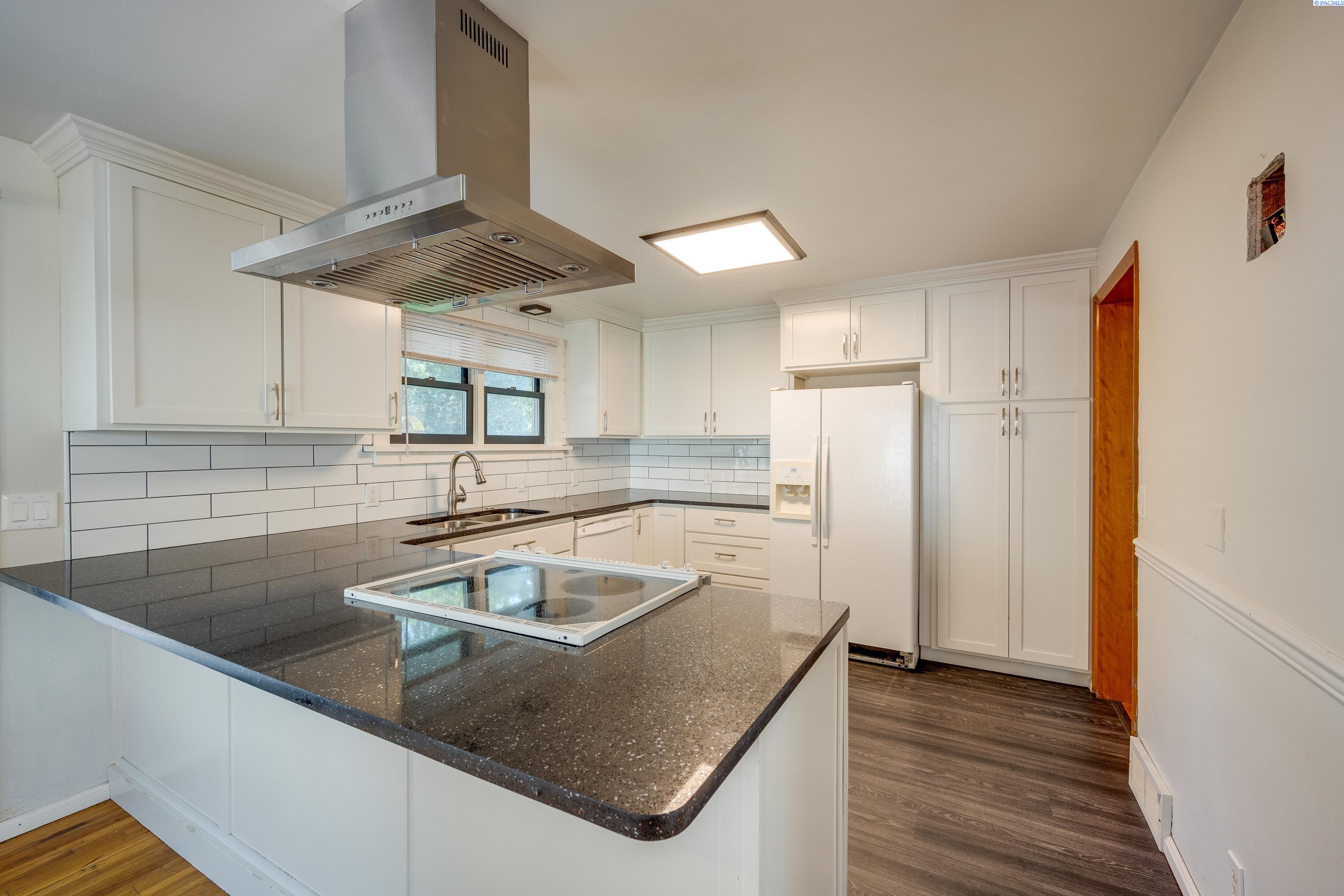 330 Southwest Walnut Street Pullman, WA 99163 - Photo 9 of 32 Gallery Image 9