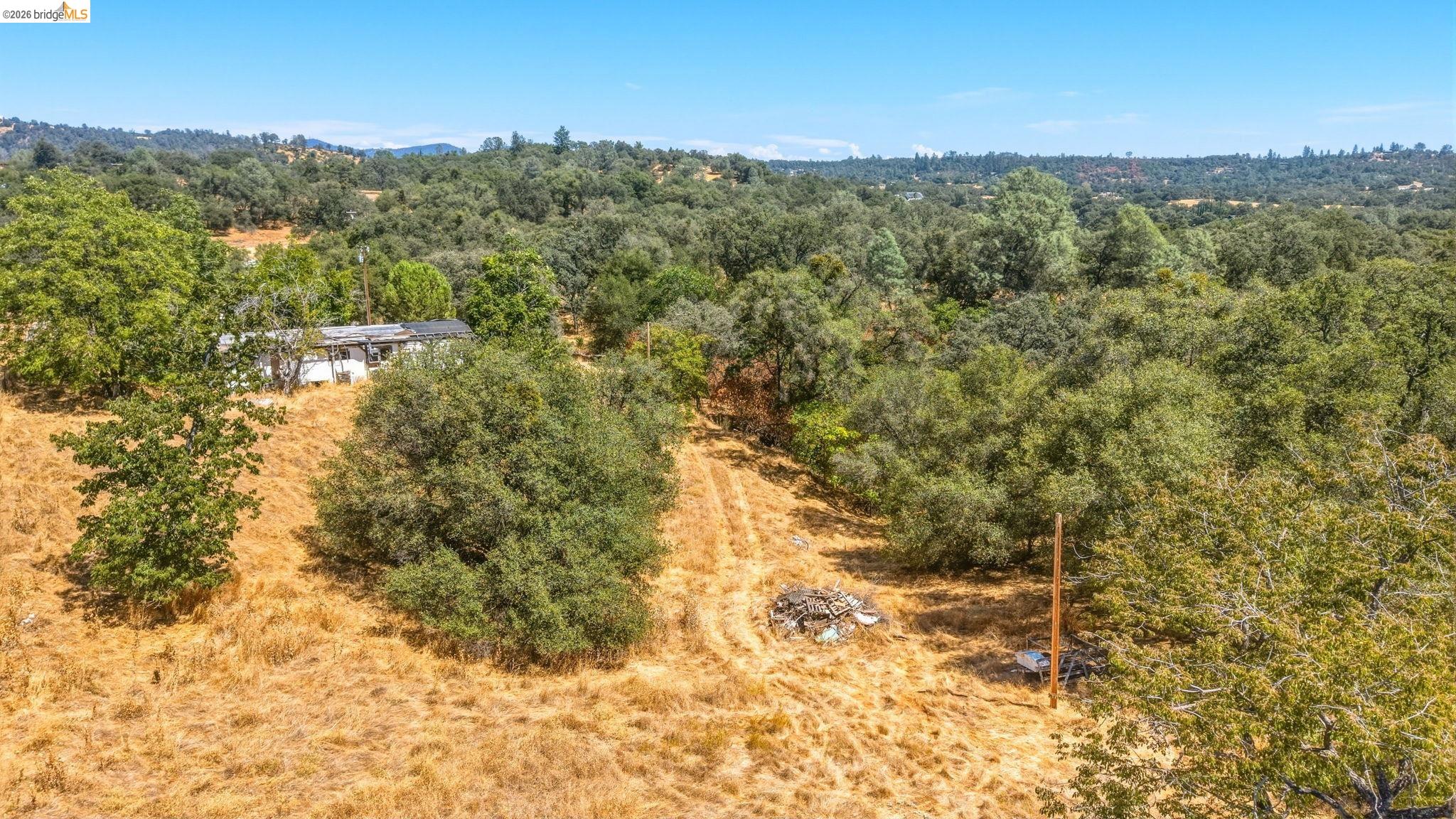 20510 Tuttletown Road Sonora, CA 95370 - Photo 16 of 25 Gallery Image 16