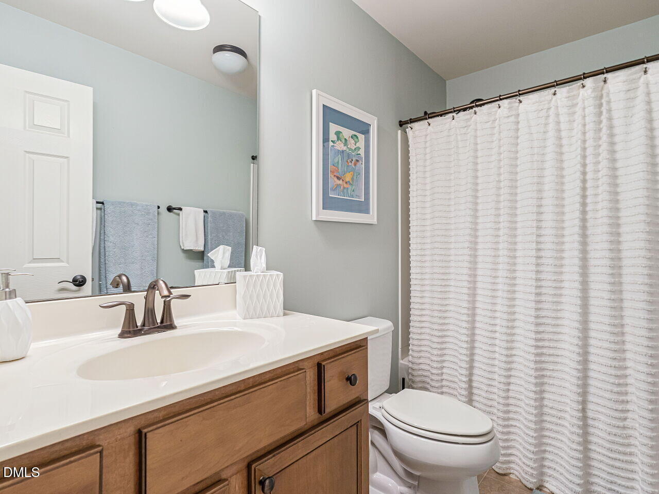 8211 Yaxley Hall Drive Raleigh, NC 27616 - Photo 24 of 44 025-1280x960-bathroom