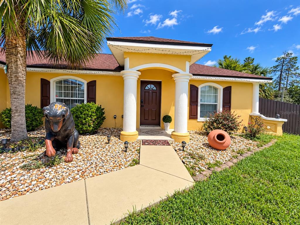 17045 Southwest 41st Ave Road Ocala, FL 34473 - Photo 2 of 27 Gallery Image 2