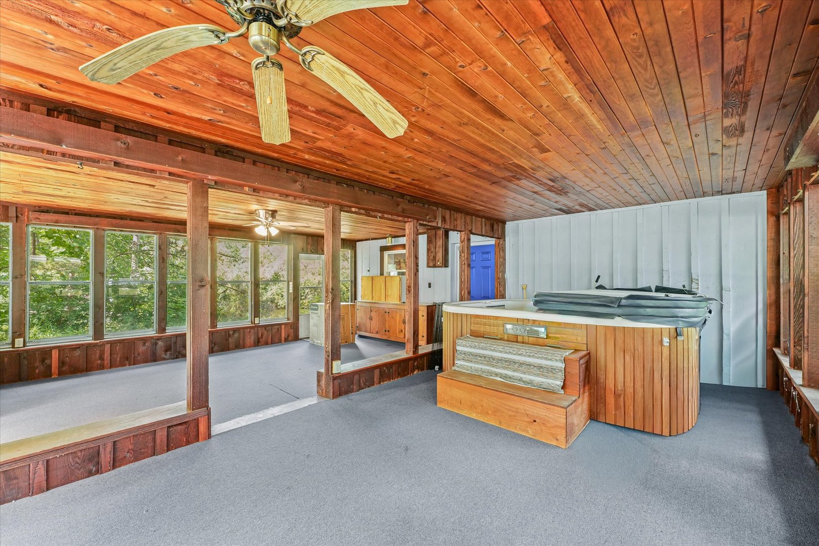 16322 Shangri La Road Oakwood, IL 61858 - Photo 34 of 42