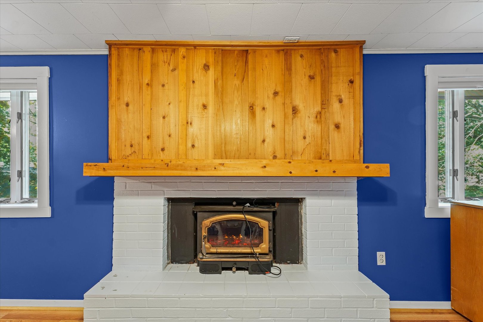 16322 Shangri La Road Oakwood, IL 61858 - Photo 8 of 42