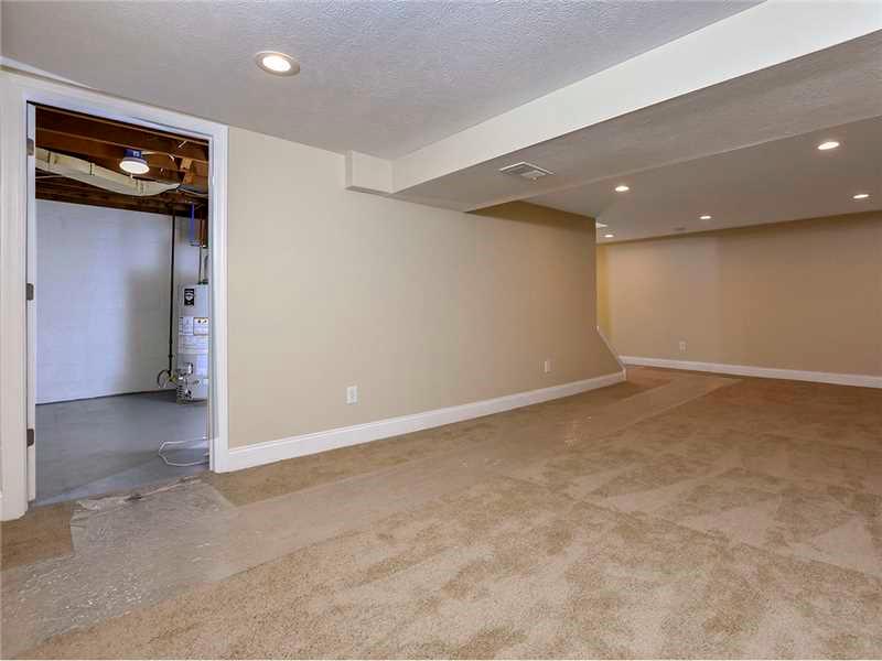 549 Lindsay Road Carnegie, PA 15106 - Photo 18 of 22 Basement/Game Room.