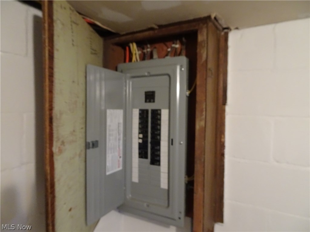 3265 Cottage Grove Road Akron, OH 44319 - Photo 20 of 21 Gallery Image 20