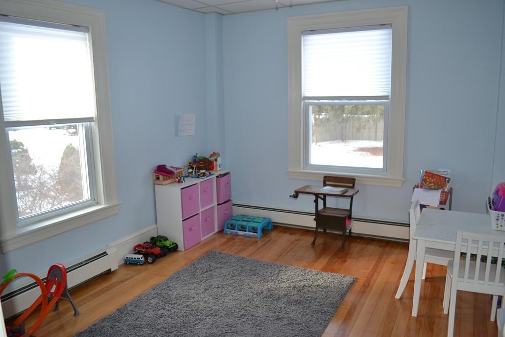 27 Wethersfield Street Rowley, MA 01969 - Photo 17 of 21 Gallery Image 17