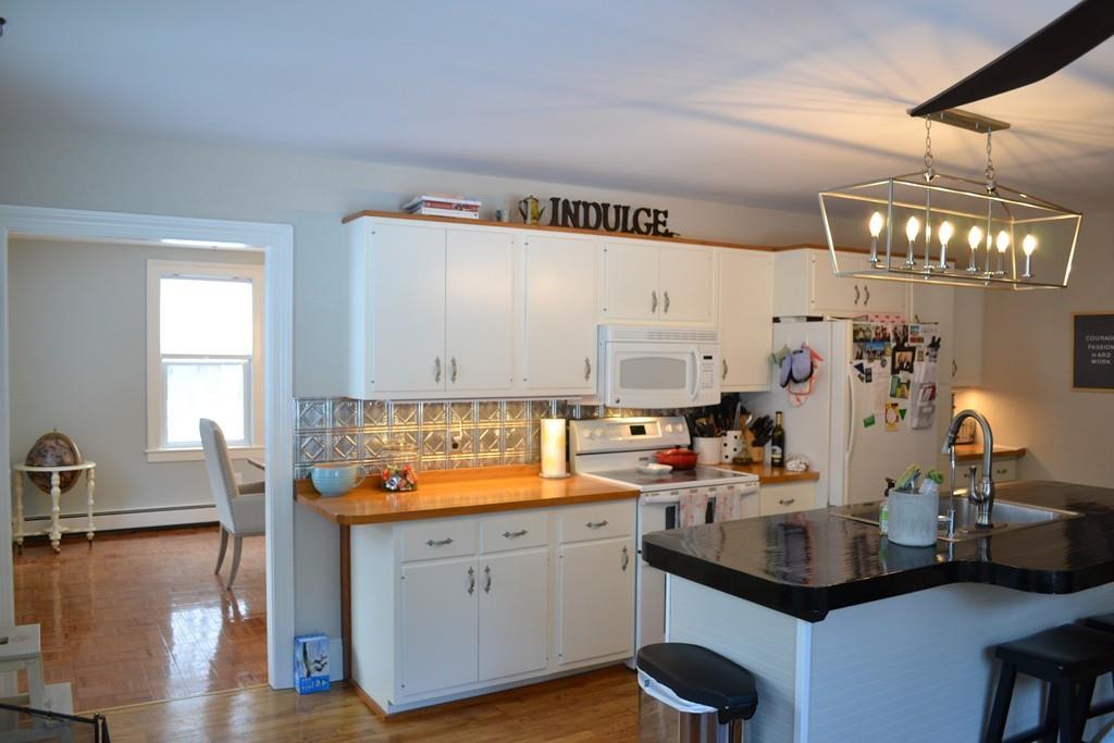 27 Wethersfield Street Rowley, MA 01969 - Photo 7 of 21 Gallery Image 7