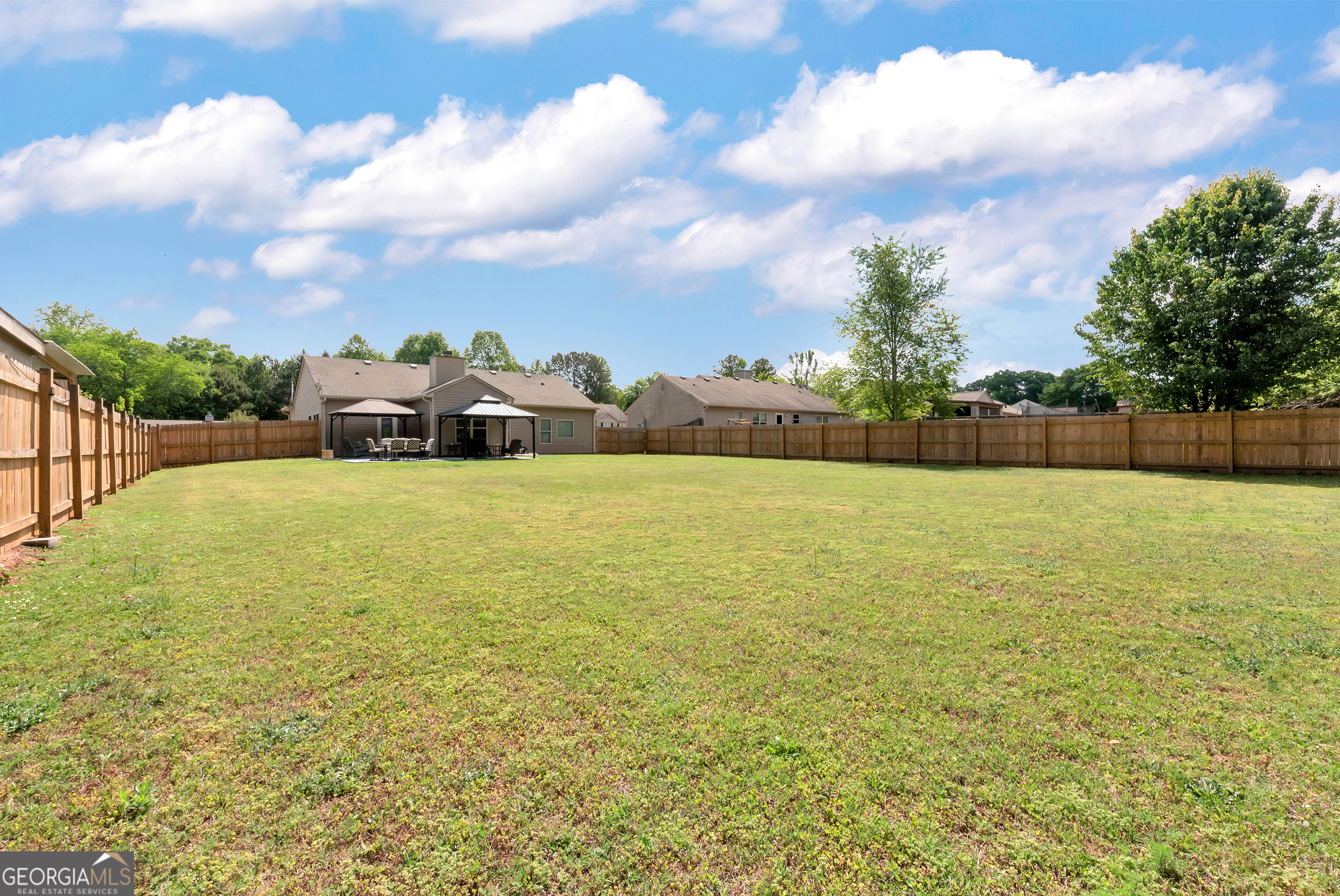 1424 Silvergate Way Winder, GA 30680 - Photo 31 of 35