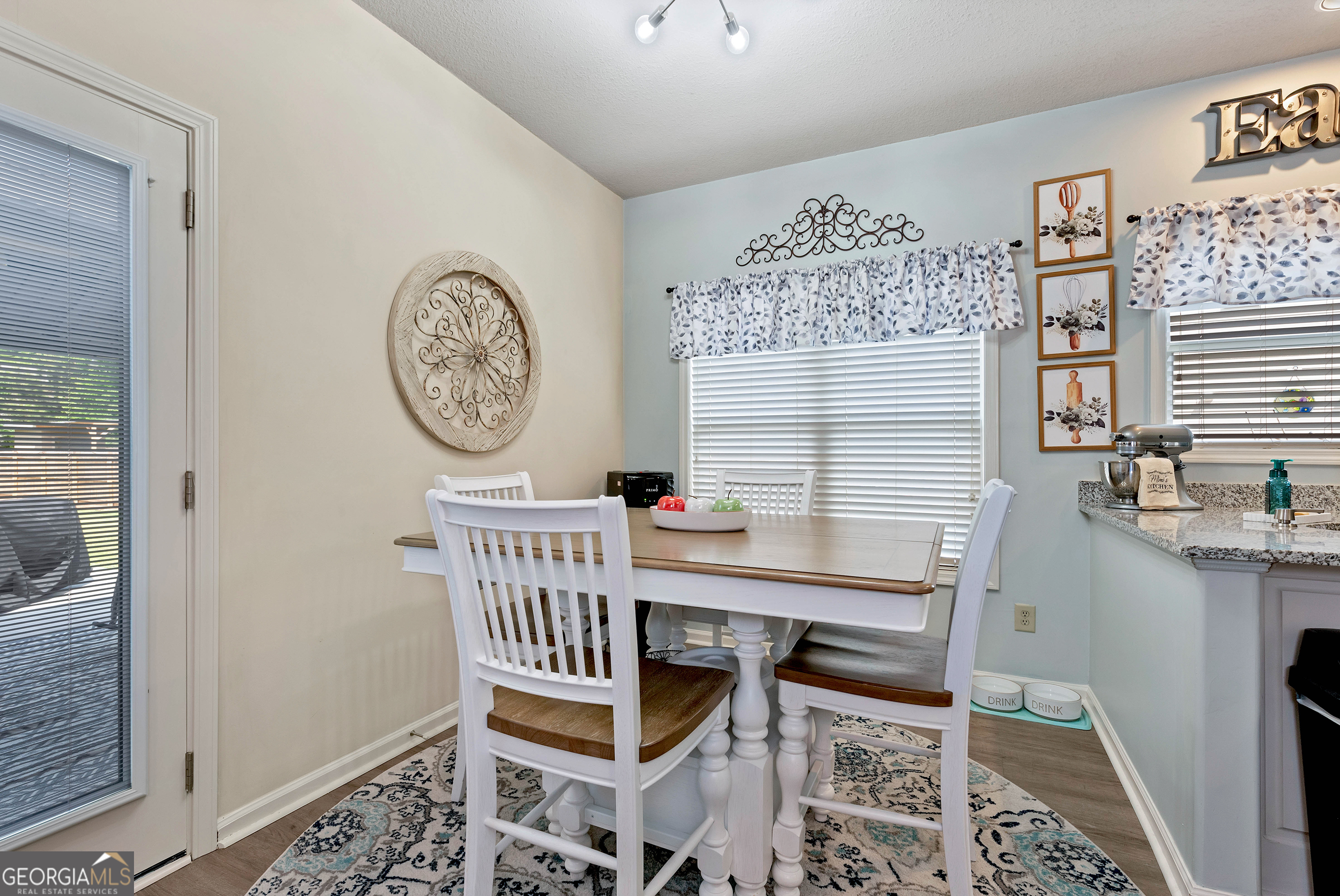 1424 Silvergate Way Winder, GA 30680 - Photo 6 of 35