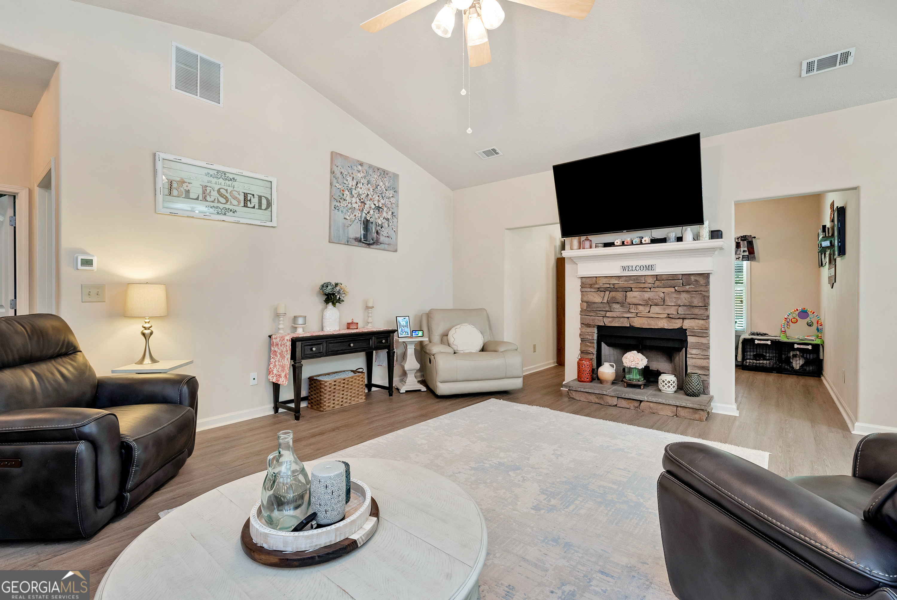 1424 Silvergate Way Winder, GA 30680 - Photo 10 of 35