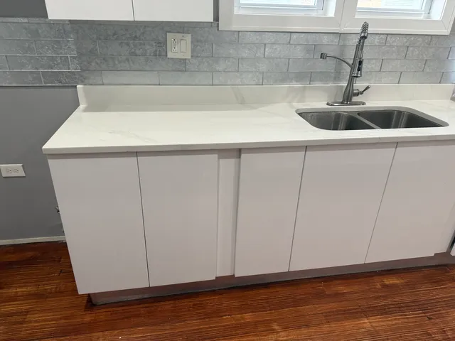 $320,000 | 7806 South Rhodes Avenue, Chicago, IL 60619