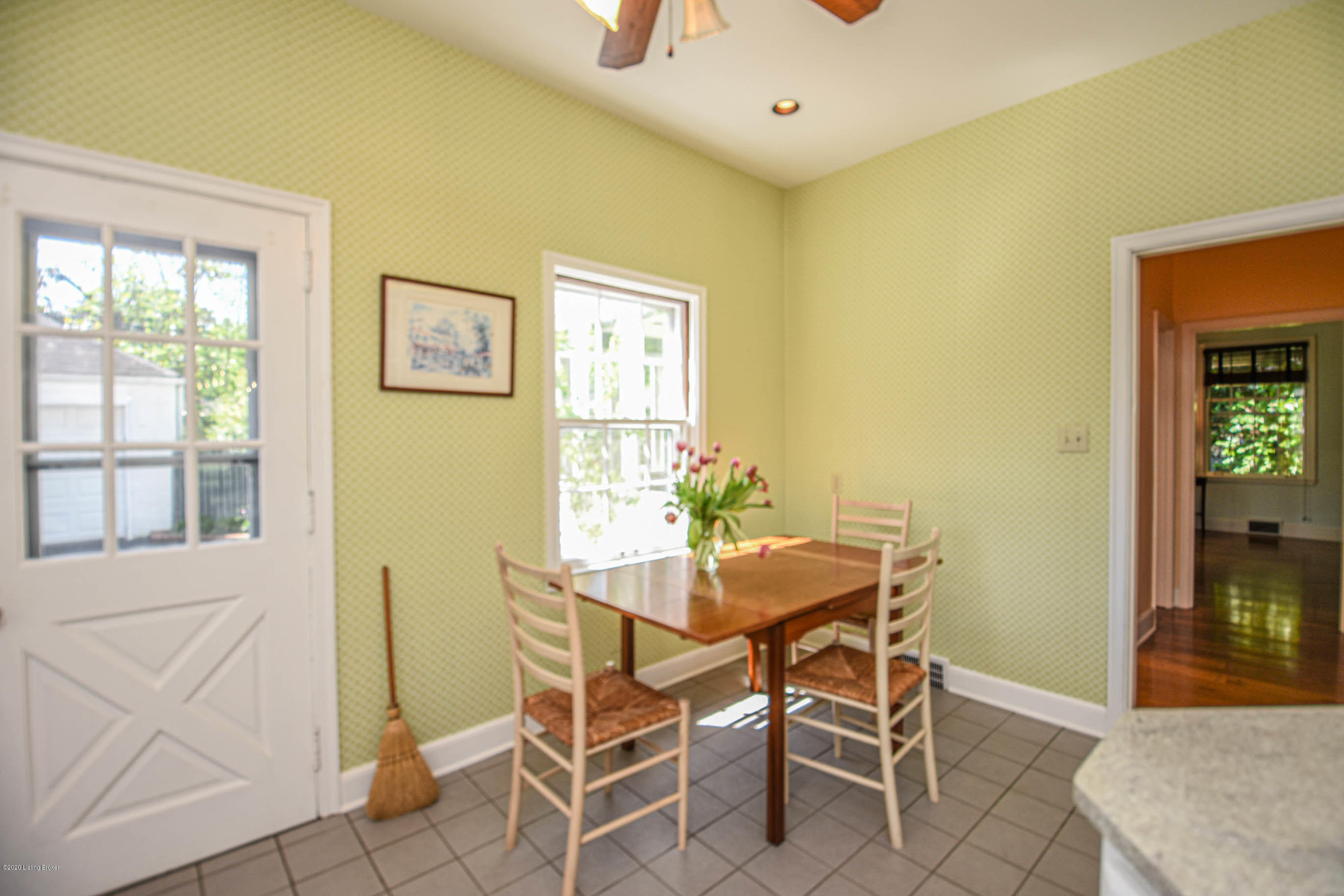 2924 Lexington Road Louisville, KY 40206 - Photo 30 of 70 (38 of 83)