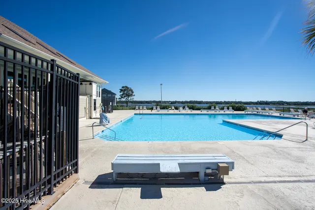 $524,900 | 345 Lockwood Lane Southwest, Supply, NC 28462