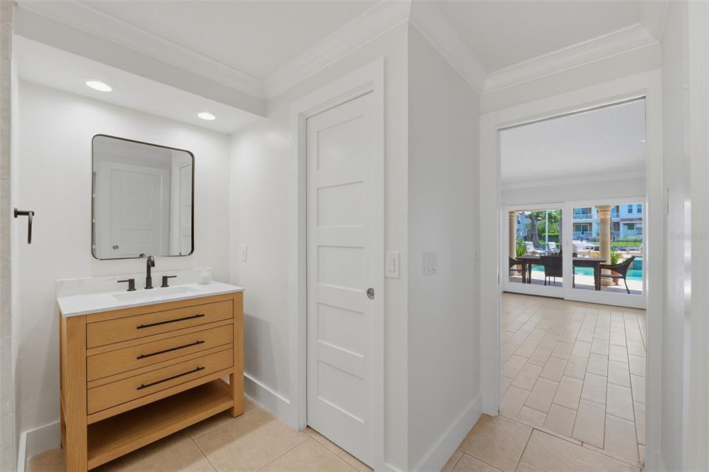 2080 Hawaii Avenue Northeast St. Petersburg, FL 33703 - Photo 26 of 58