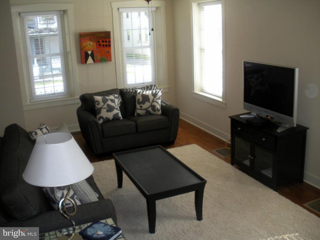 334 East Main Street Lititz, PA 17543 - Photo 6 of 26