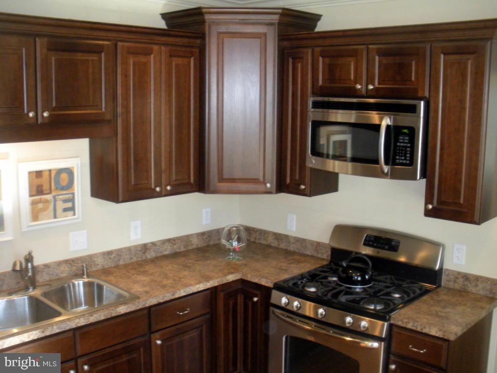 334 East Main Street Lititz, PA 17543 - Photo 9 of 26