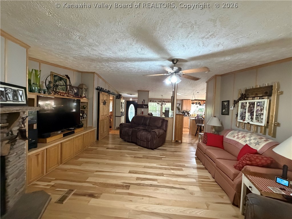 2495 Ripley Road Point Pleasant, WV 25550 - Photo 10 of 34 Living Room