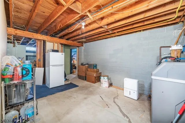 $679,000 | 1 Donna Lynn Terrace, Vernon, NJ 07461