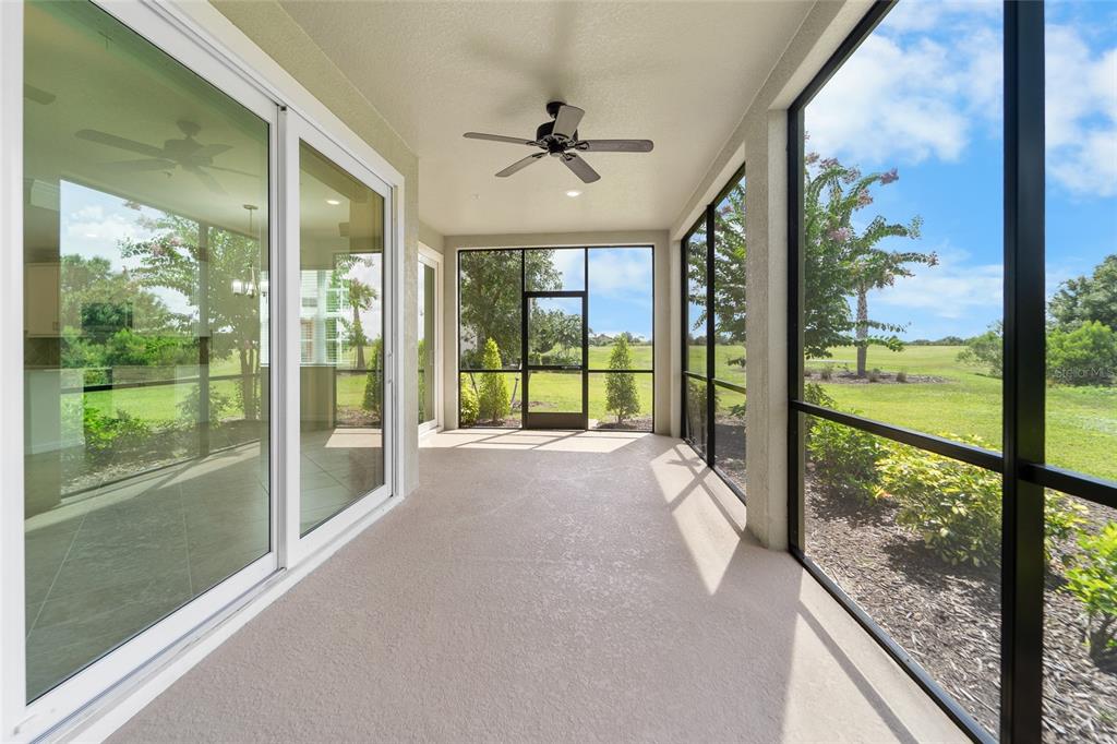 7342 Divot Loop Lakewood Ranch, FL 34202 - Photo 24 of 41
