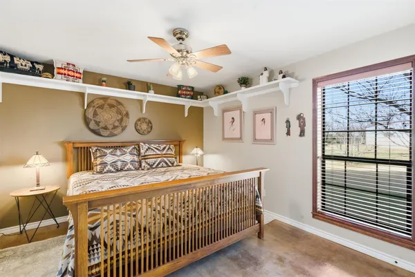 $2,500,000 | 30875 North Us Highway, Lipan, TX 76462