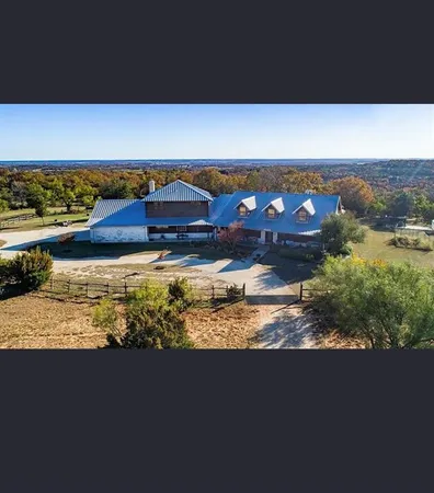$2,500,000 | 30875 North Us Highway, Lipan, TX 76462