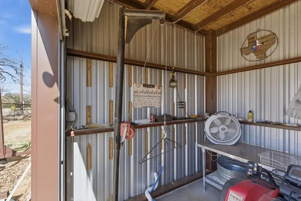 $2,500,000 | 30875 North Us Highway, Lipan, TX 76462