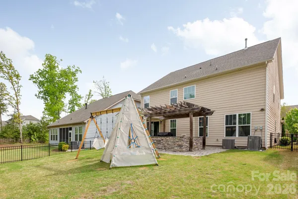 $665,000 | 11719 Grey Partridge Drive, Charlotte, NC 28278