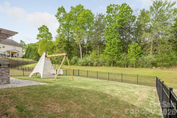 $665,000 | 11719 Grey Partridge Drive, Charlotte, NC 28278