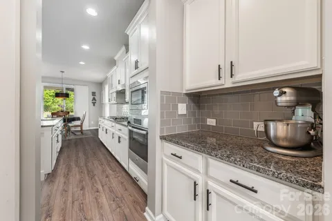 $695,000 | 11719 Grey Partridge Drive, Charlotte, NC 28278