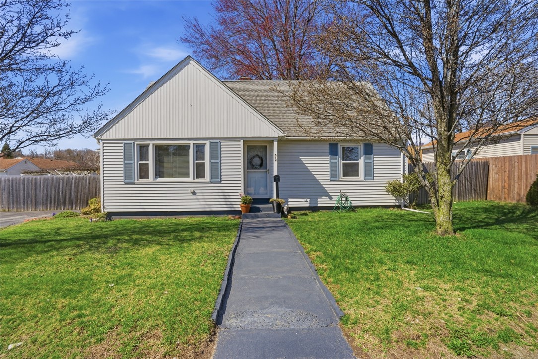 514 Killingly Street Johnston, RI 02919 - Photo 1 of 41