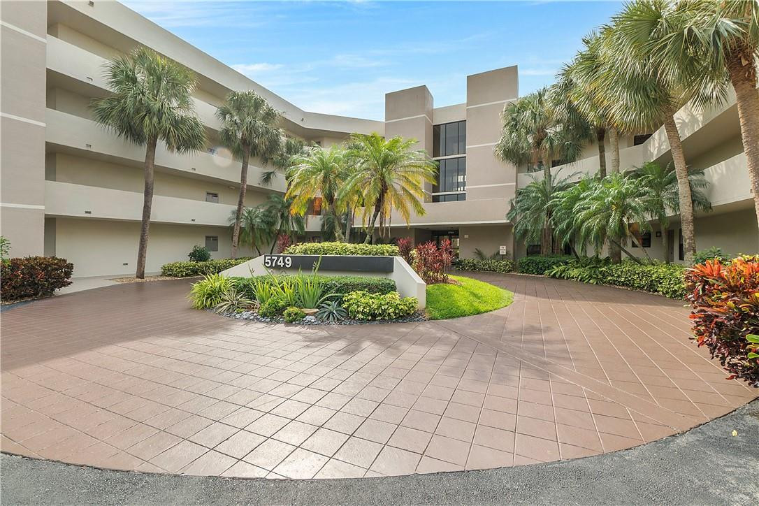 5749 Camino Del Sol, Unit 201 Boca Raton, FL 33433 - Photo 21 of 29 Photo 21