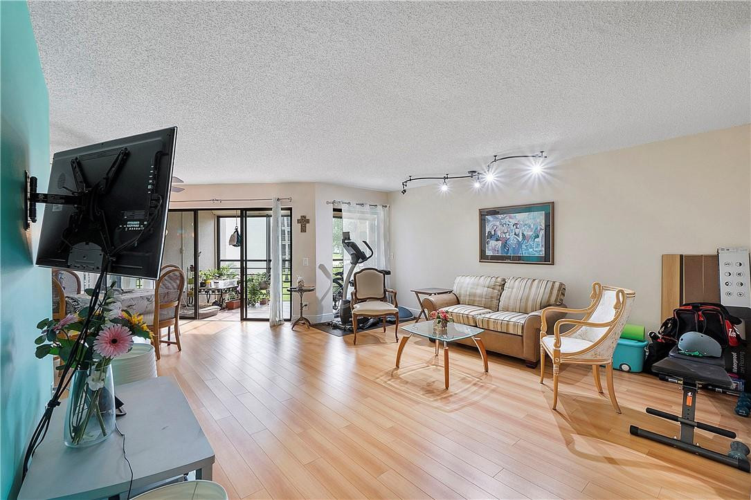 5749 Camino Del Sol, Unit 201 Boca Raton, FL 33433 - Photo 5 of 29 Photo 5