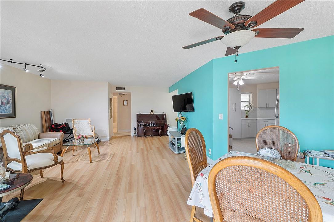 5749 Camino Del Sol, Unit 201 Boca Raton, FL 33433 - Photo 6 of 29 Photo 6