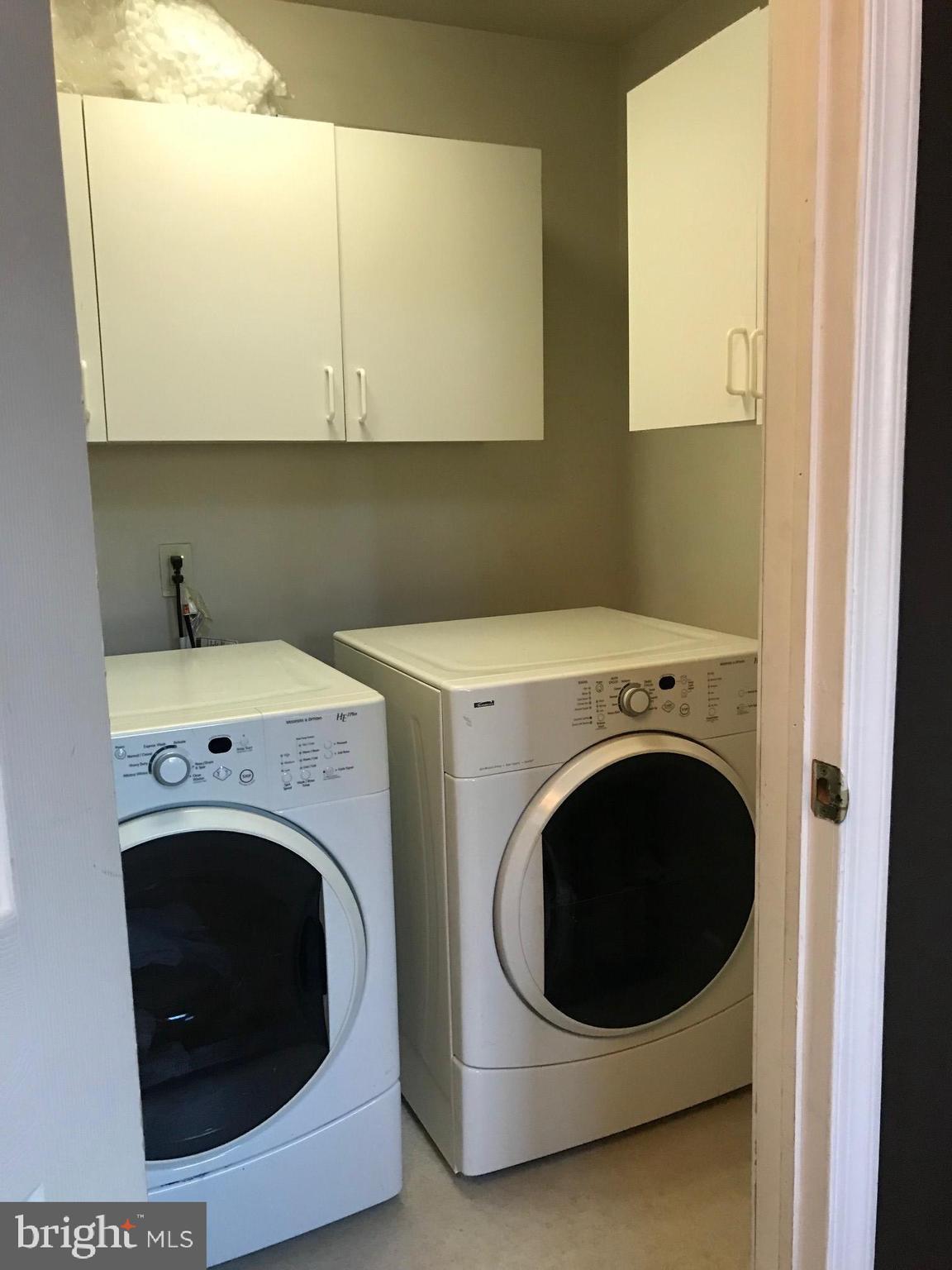 456 Maplewood Road Springfield, PA 19064 - Photo 15 of 30 Main Level Laundry
