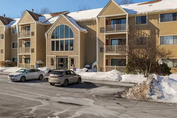 $1,700 | 109 Hunters Run Place, Unit 109, Haverhill, MA 01832