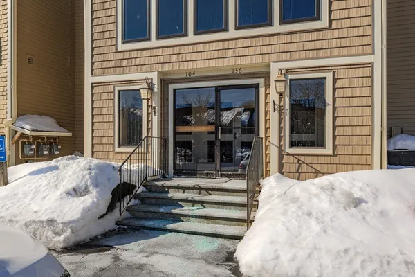 $1,700 | 109 Hunters Run Place, Unit 109, Haverhill, MA 01832