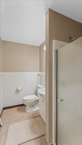 $400,000 | 900 13th Avenue Southwest, Willmar, MN 56201