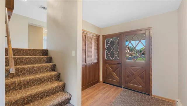 $400,000 | 900 13th Avenue Southwest, Willmar, MN 56201