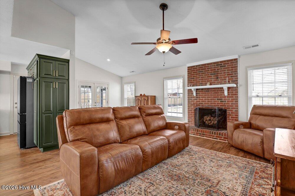 161 Raintree Circle Jacksonville, NC 28540 - Photo 11 of 33 010_6g8a9357_959