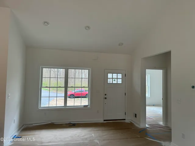 $499,900 | 8 Wynnefield Drive, Moreau, NY 12803