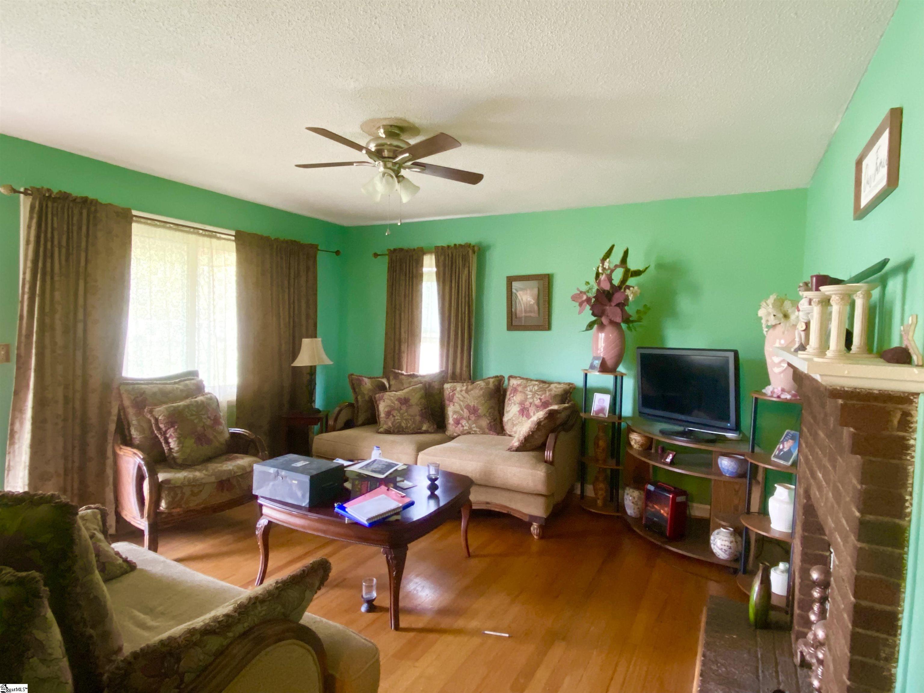 1545 Blakely Road Waterloo, SC 29384 - Photo 3 of 23