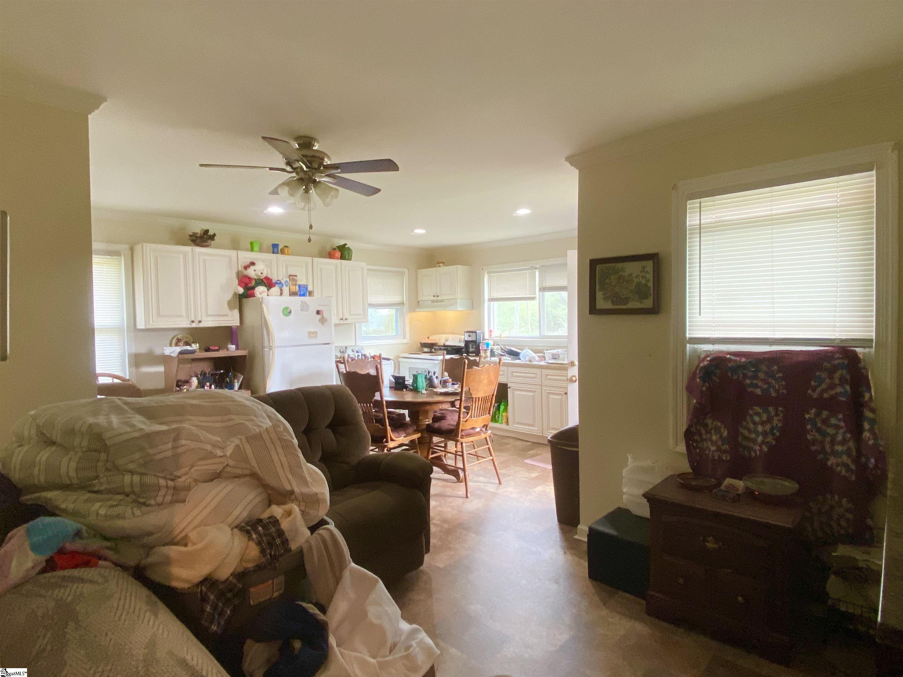 1545 Blakely Road Waterloo, SC 29384 - Photo 7 of 23