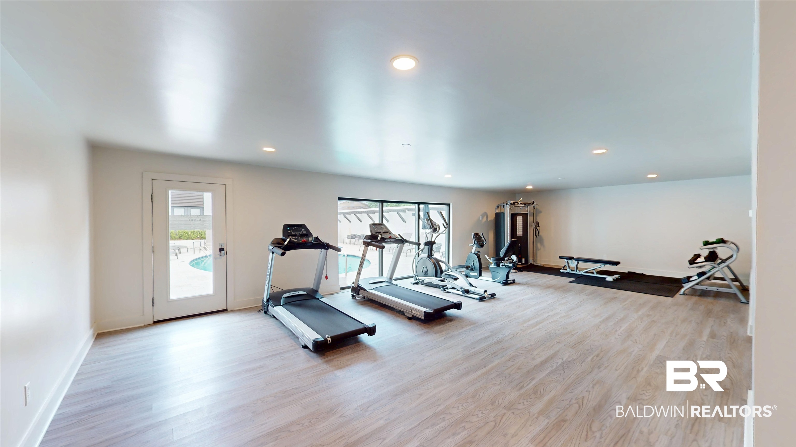 3655 Old Shell Road, Unit 219 Mobile, AL 36608 - Photo 20 of 25 Workout area featuring recessed lighting